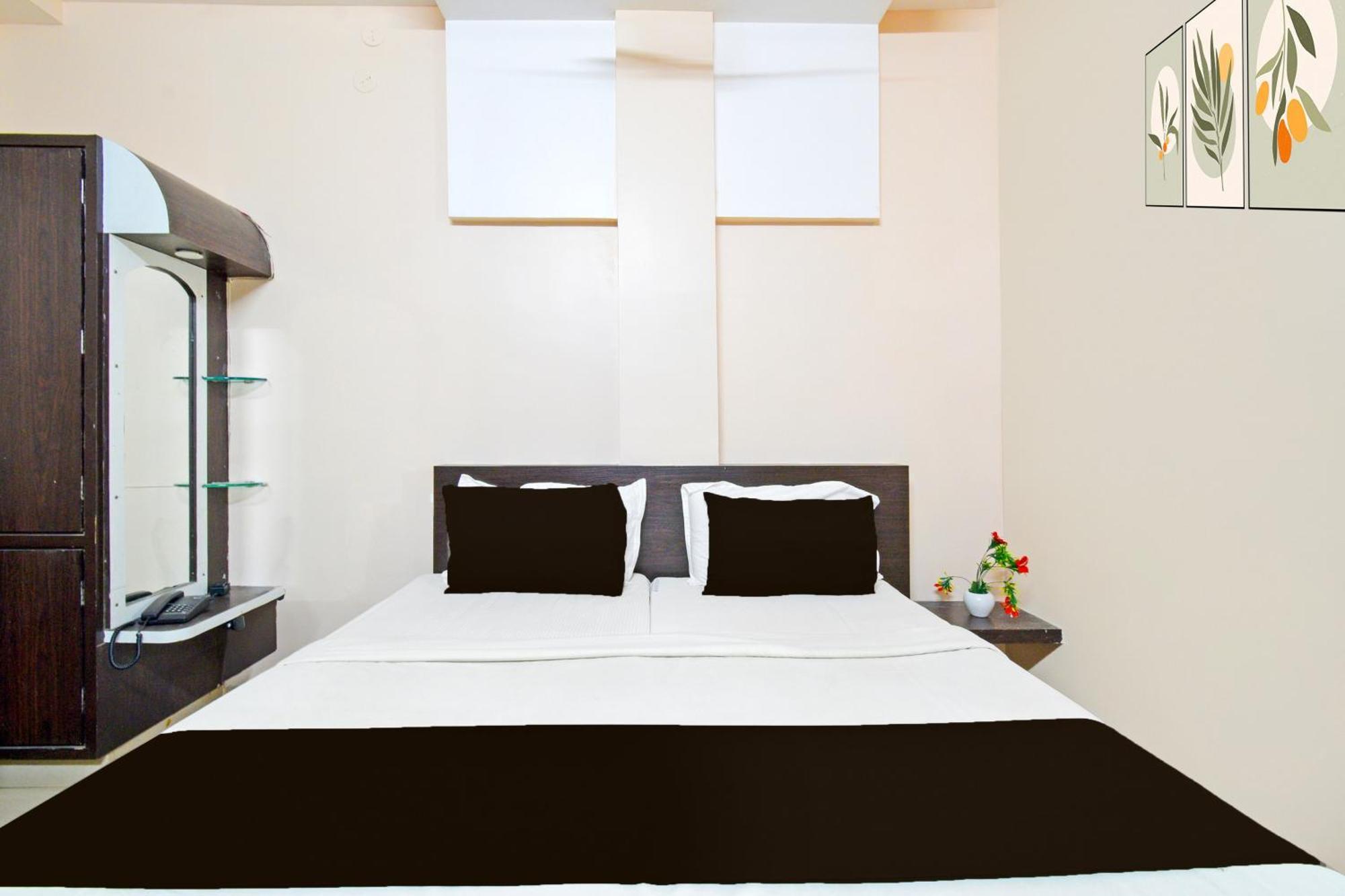 Super Hotel O Kurnool Near Kurnool Medical College エクステリア 写真